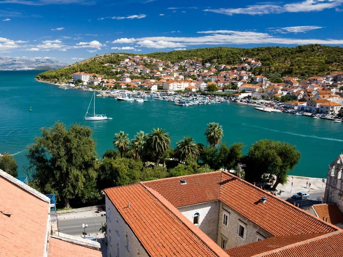 Apartment Apartmenthouse Trogir